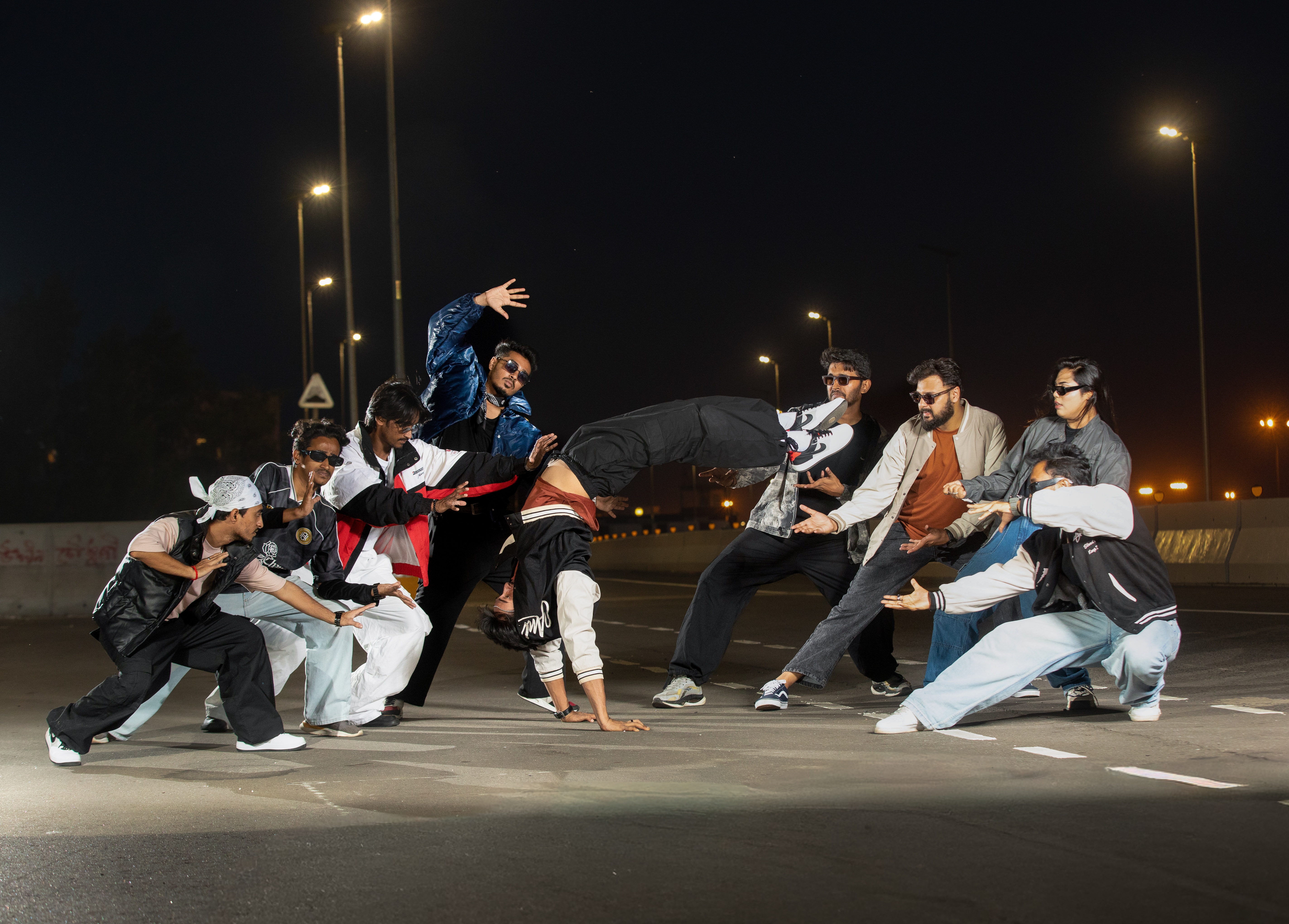 O2 STREET DANCE CREW